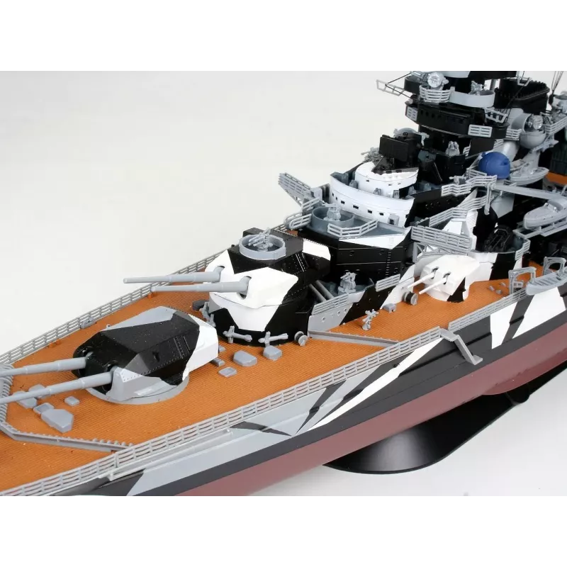 Plastmudellaev REVELL Tirpitz mõõtkavas 1:350