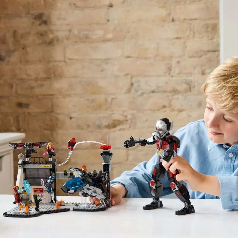 LEGO MARVEL 76314 Kapten Ameerika: Kodusõja lahing