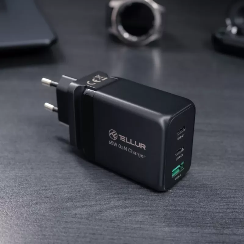 Seinalaadija Tellur TLL151451 65W, 3 porti (2x USB-C, 1x USB-A)