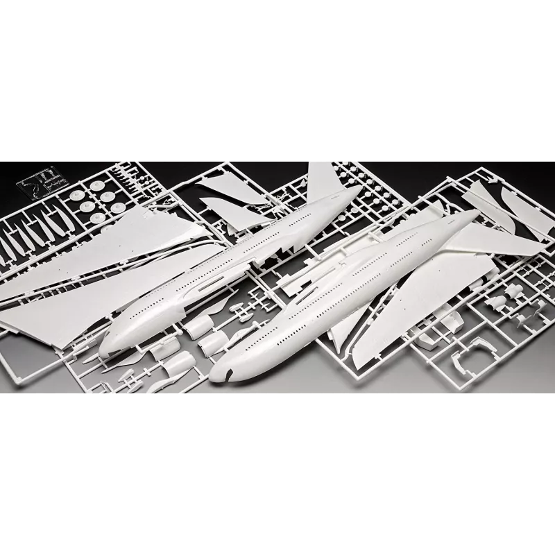 Kokkupandud mudel Revell Airbus A380-800 Lufthansa New Livery