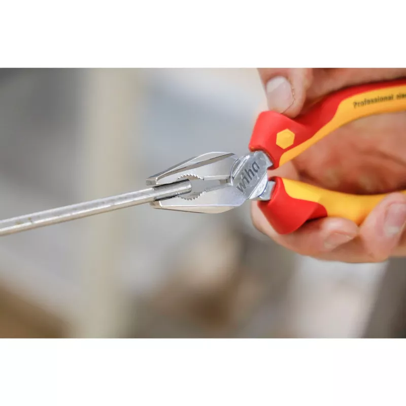 Kombineeritud tangid Wiha 27418 Professional (mudel Z01018006SB)