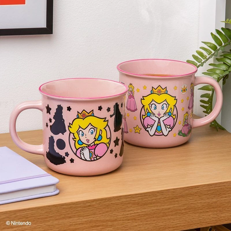 Kuumusega muutuv keraamiline kruus Paladone Super Mario Princess Peach — 300 ml
