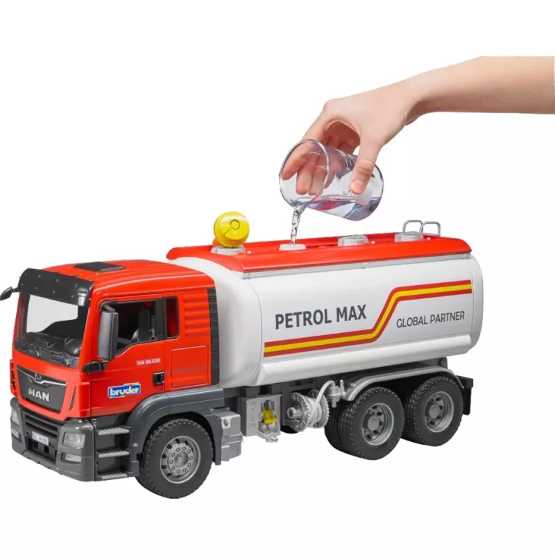 Bruder MAN TGS paakauto