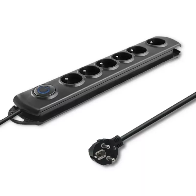 Pingekaitse Qoltec 50112 Must 6 vahelduvvoolu pistikupesa 230V 3m
