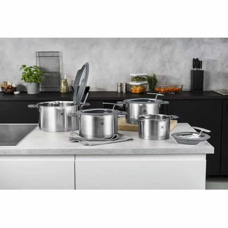 ZWILLING SIMPLIFY 66870-004-0 pottide komplekt roostevabast terasest 4 tk. hõbedane must