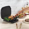 Elektri grill Petra PT4366MBLKVDE must, mittenakkuva pinnaga ja reguleeritava temperatuuriga