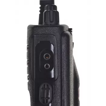 Motorola XT460 kahesuunaline raadio ekraaniga