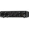Behringer UMC204HD lisamuusikavarustus