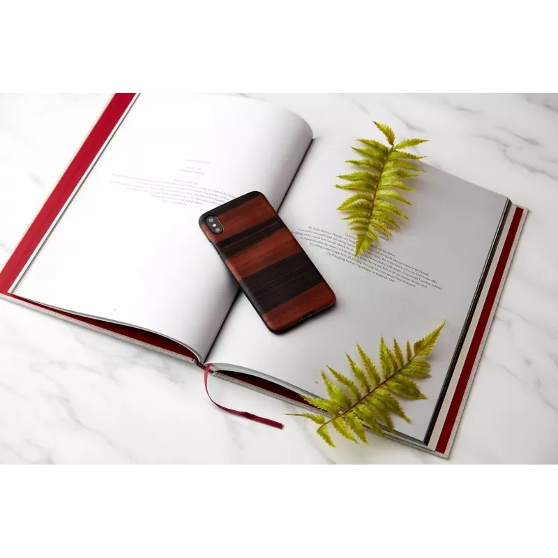 man and wood nutikorp iPhone XS Max jaoks — eebenmust, kaitsev kõva tagakaas