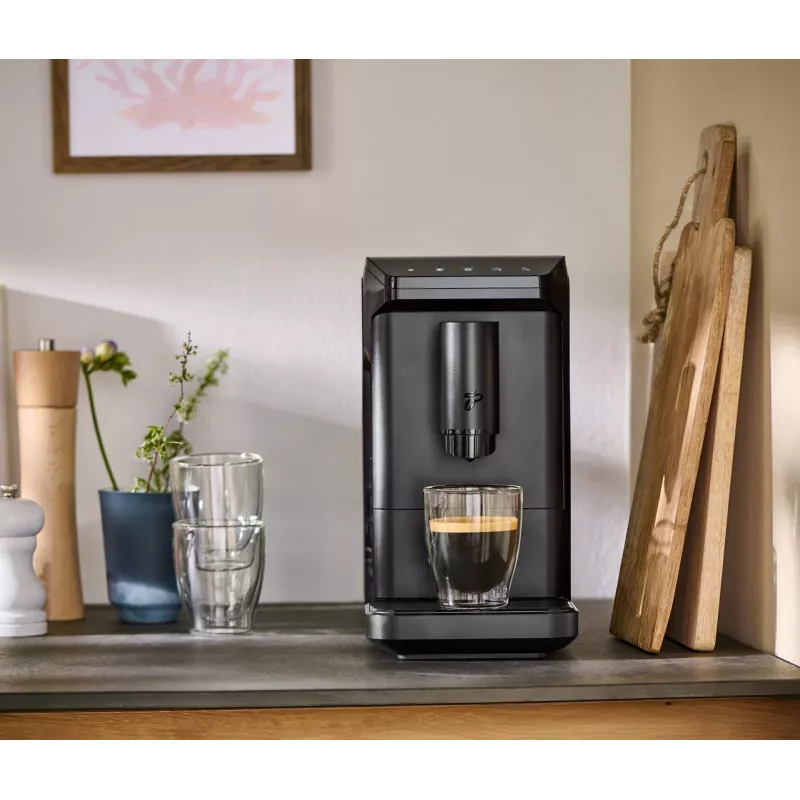 Tchibo Esperto Mini must espressomasin — kompaktne kodune espressovalmistaja