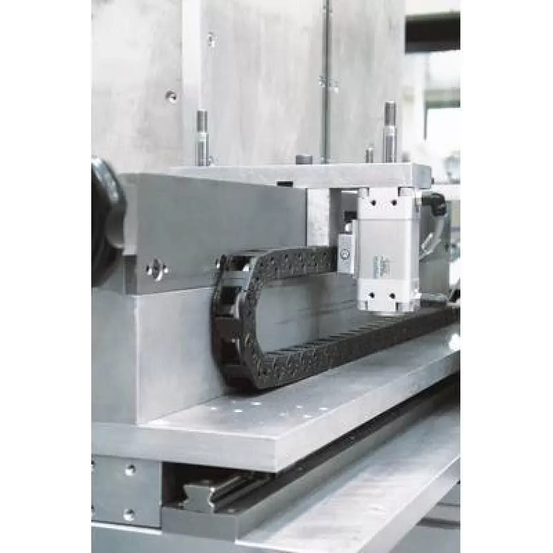 LappKabel SILVYN® CHAIN Light SR200 - ühenduselement Sobib: SR 20012 61211271 Sisaldab: 1 tk (61211271)