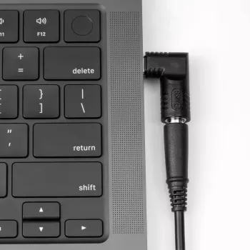 Akyga AK-ND-D04 DC 6,5 x 4,4 mm + tihvt – USB-C PD adapter sülearvutilaadijale, 65 W