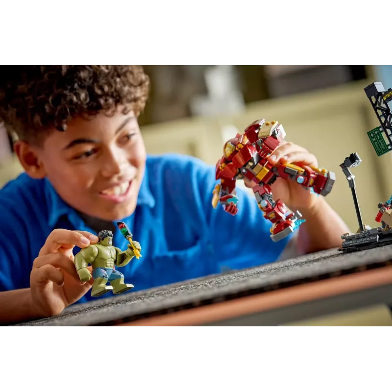 LEGO MARVEL 76343 Eepiline lahing: Hulkbuster vs. Hulk