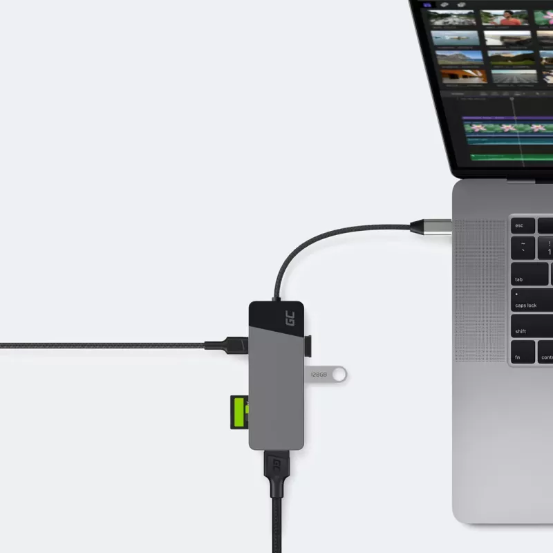 USB Type‑C jaotur roheline Cell HUBGC01 — 7 porti: 3×USB‑A 3.2 Gen 1, 1×USB‑C 3.2 Gen 1, HDMI, microSD+SD mälukaardilugeja — hõbedane