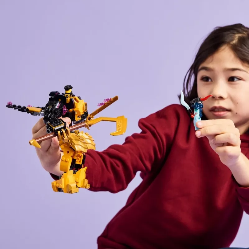 LEGO ehituskomplekt NINJAGO 71839 Arini Spinjitzu lahingumehha, 213 detaili, 2 minifiguuri, kõrgus 160 mm