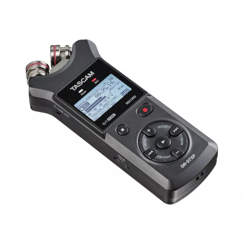 Tascam DR-07XP - kaasaskantav digitaalne salvesti USB-liidesega