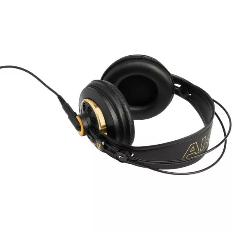 AKG K240 Studio - stuudio-, kõrvasisese, poolavatud kõrvaklapid