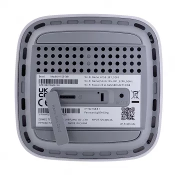 Huawei 5G CPE 5 siseruumides kasutatav Router - Router - 3 Gbps