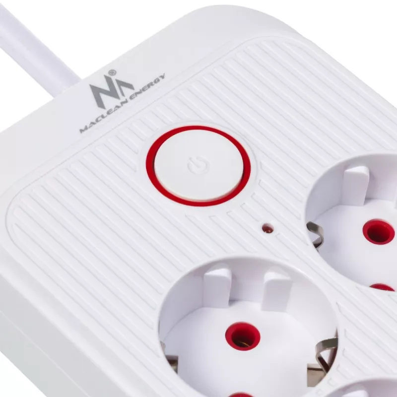 Pistikupesadega pikendusjuhe MACLEAN MCE389 W — 6 pistikupesa, 4×USB-A, 1×USB-C, 2500 W, 110–240 V, 1,5 m kaabel, valge