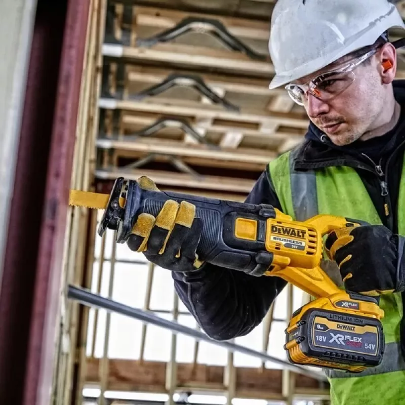 DeWALT DCS389X2-QW saag 3000 spm Must, Kollane