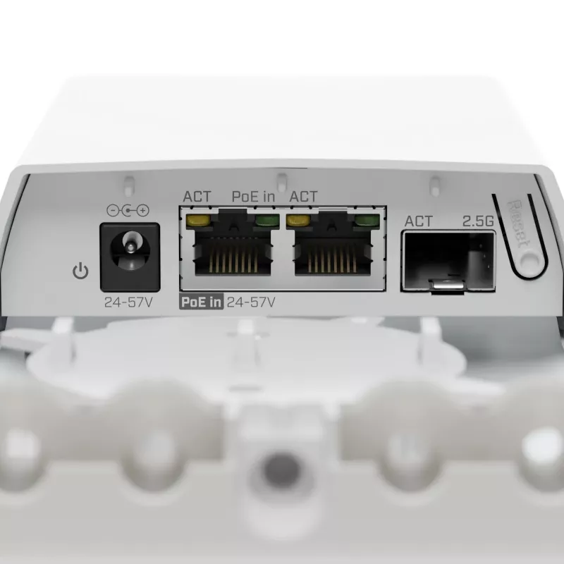 Fiiber-Ethernet meediumimuundur MikroTik FTC21 — SFP RJ45-le