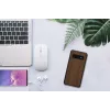 Nutitelefoni ümbris mees ja puit Samsung Galaxy S10-le, must koala disain, kaitsev ümbris