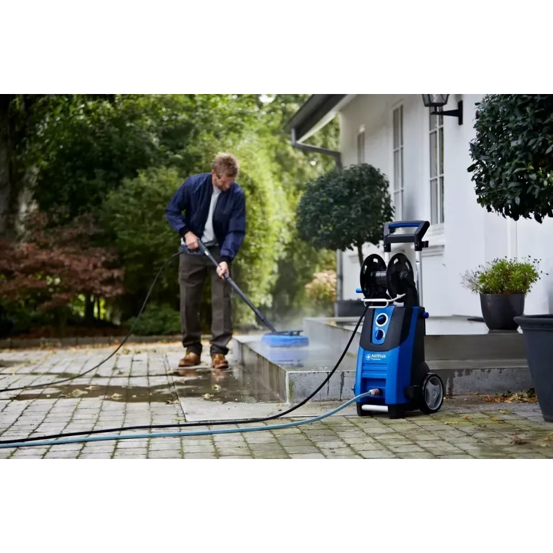 Survepesur Nilfisk PREMIUM 200-15 EU GARDEN