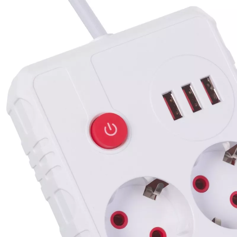 Pistikupesadega pikendusjuhe MACLEAN MCE387 W — 2 pistikupesa, 3×USB A, 110–240V, 2500W, 1,5 m kaabel, valge