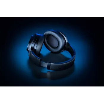 Razer Barracuda Pro Peakomplekt Juhtmega ja Juhtmevaba peavõru Mängimine USB Type-C Must