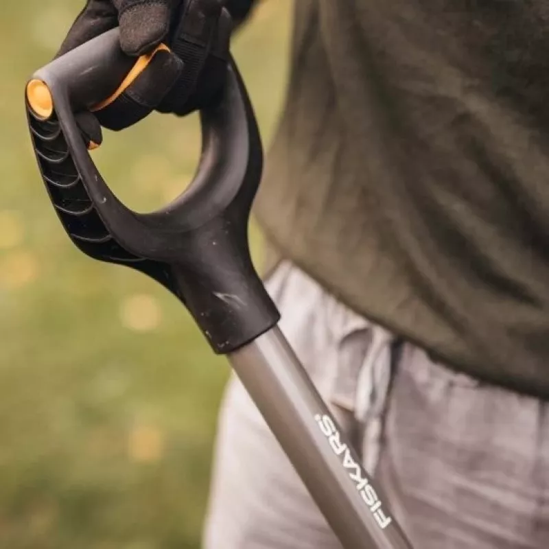 Labidas Fiskars Ergonomic FS.S. 1025376 Hall — ergonoomiline aialabidas, Fiskars 1070058