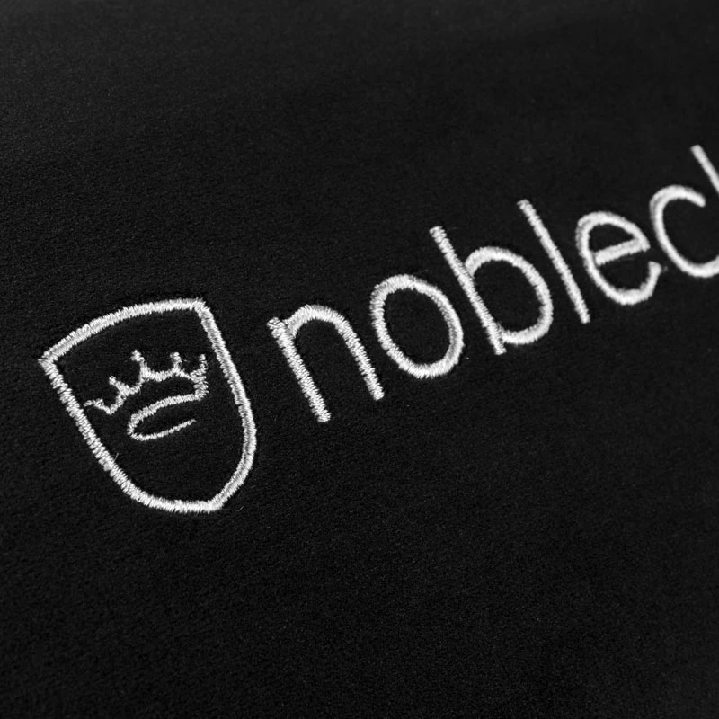 noblechairs Padjakomplekt EPIC/ICON/HERO/LEGEND - must/valge