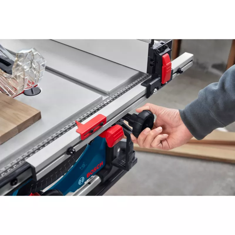 Bosch GTS 70-216 Professional lauasaag, 1850 W, 216 mm tera