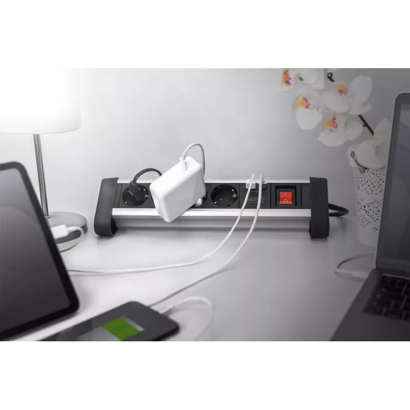 Pistikupesade jaotur Digitus DA-70614 2 USB-pordiga