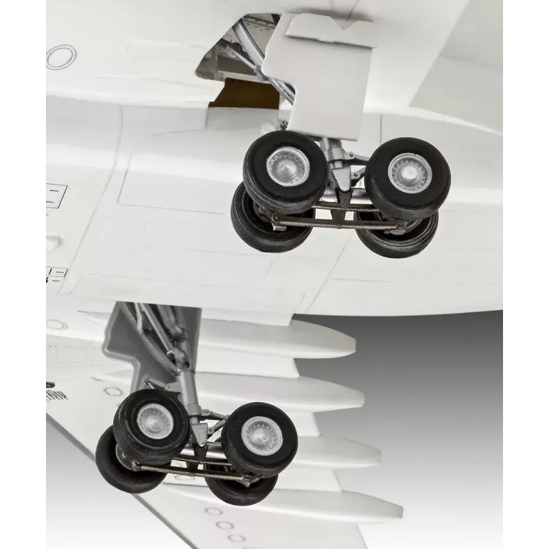 Plastikmudellennuk REVELL Airbus A330-300 Lufthansa mõõtkavas 1:144
