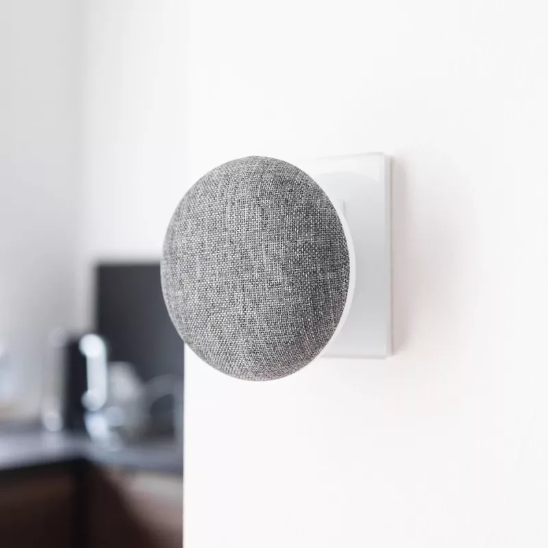 Uksekella helin Hombli Doorbell Chime 2, Avanca International BV — juhtmevaba 433,92 MHz, AC 110–240 V, C-tüüpi pistik, hall/valge