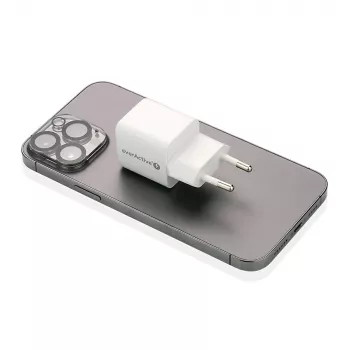 Seinalaadija everActive SC-330Q 1x USB-A ja 1x USB-C pesaga, 20 W, valge
