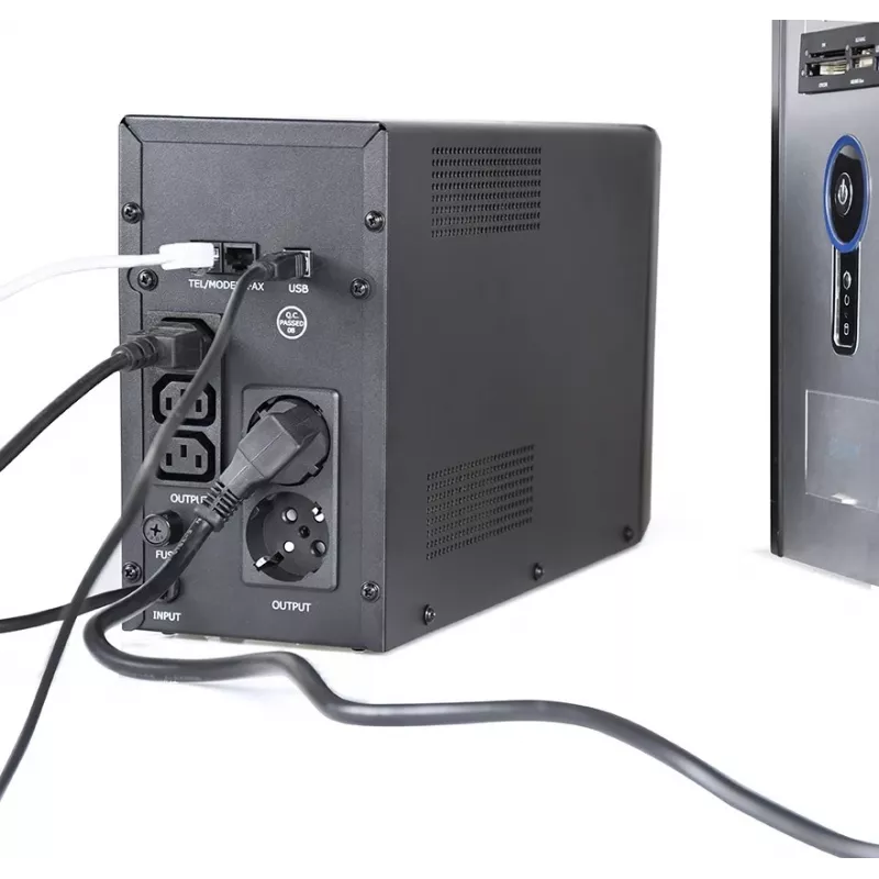 Gembird EG-UPS-035 katkematu toiteallikas (UPS) Line-Interactive 2 kVA 1200 W 5 AC pistikupesa