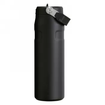 Stanley termospudel IceFlow Bottle Flip Straw 700 ml Must (10-11283-143)