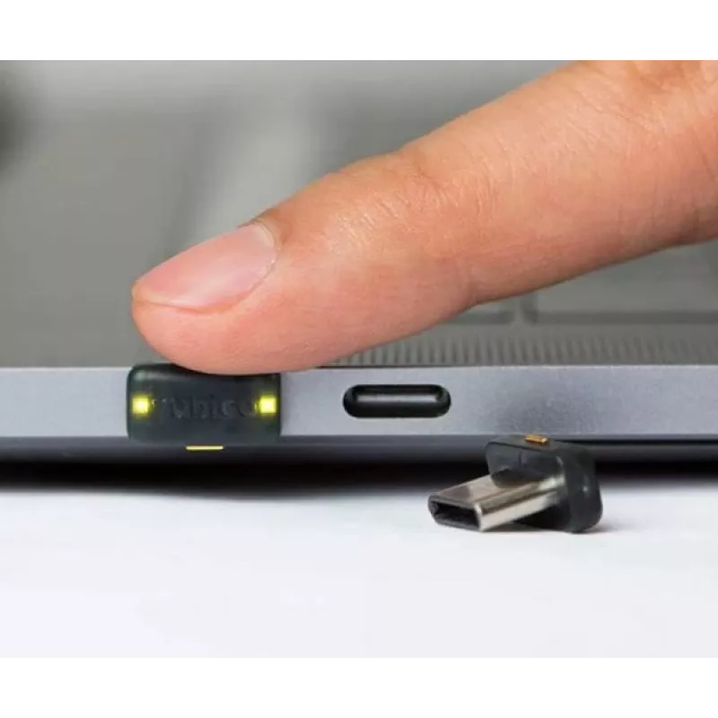 YubiKey Yubico 5C Nano FIPS turvavõti 2048-bitine RSA