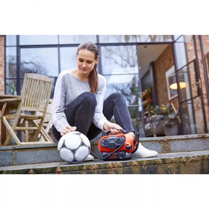 Black & Decker BDCINF18N-QS õhukompressor 160 l/min AC/sigaretisüütaja