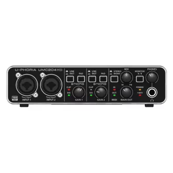Behringer UMC204HD lisamuusikavarustus
