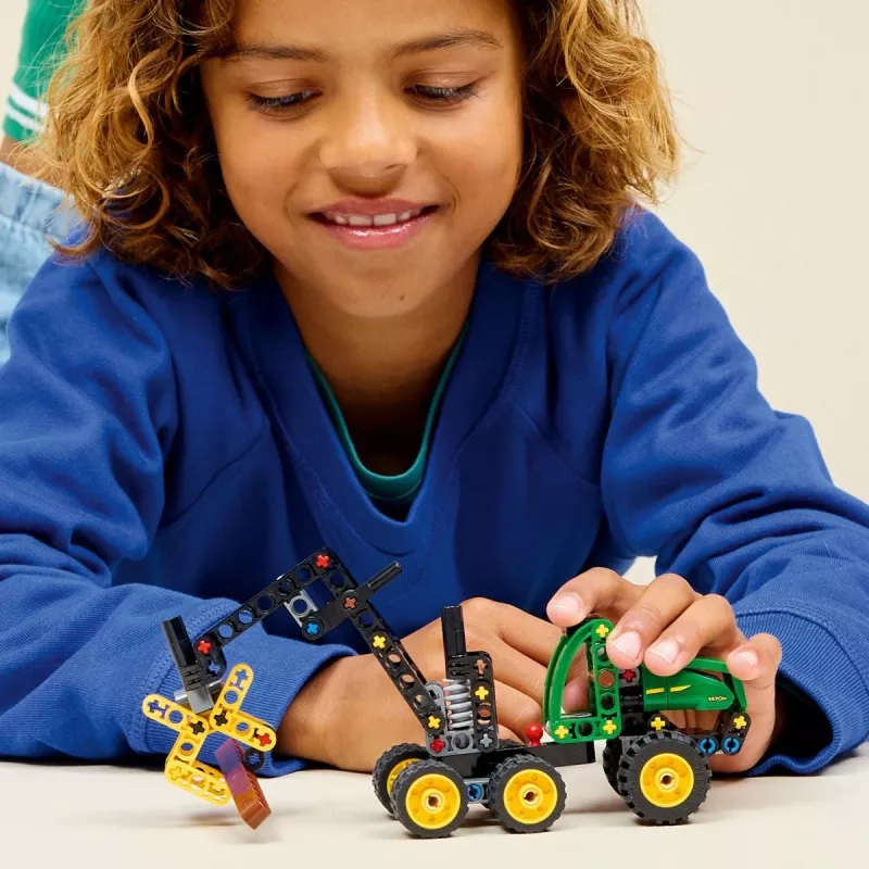 LEGO TECHNIC 42218 John Deere 1470H ratasharvester