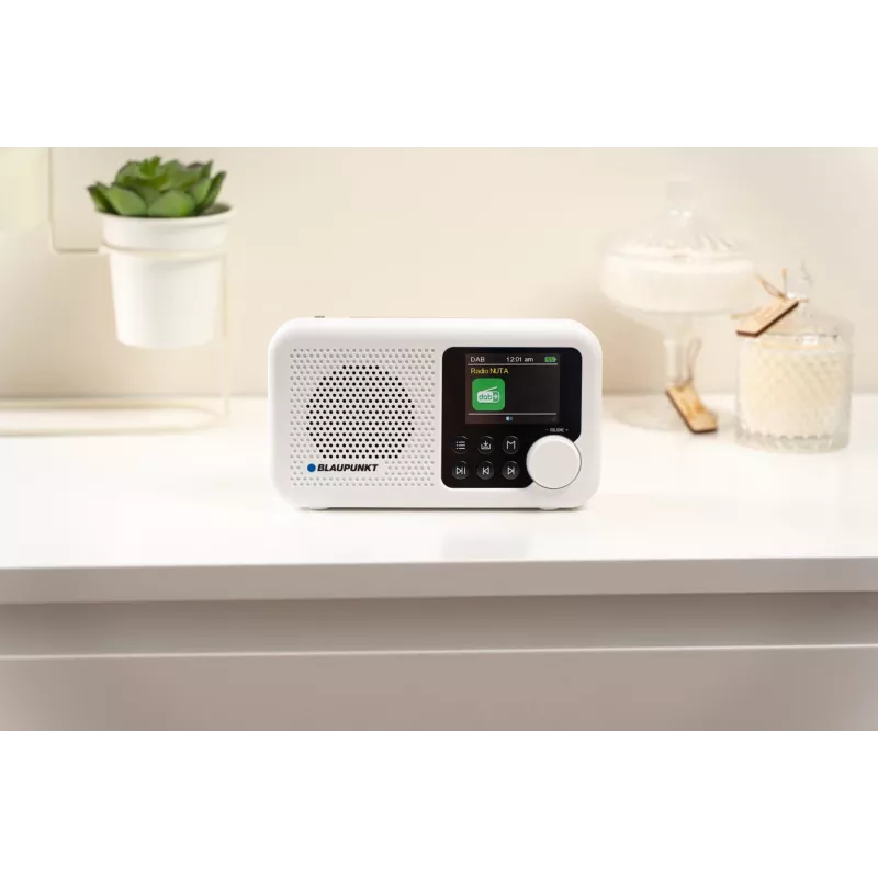 Blaupunkt DR8WH Kaasaskantav raadio Valge