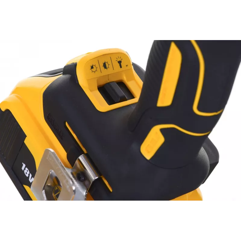 Tööriistakomplekt DeWALT DCK2080P2T-QW — 18V Li-Ion 5Ah (2x), DCG405 nurklihvija, puur-kruvikeeraja, M14 lihvimisketta keere, kohver