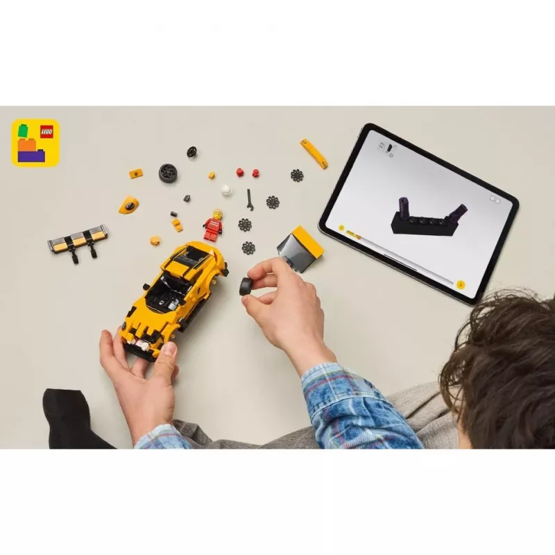 Ehitusmänguasi LEGO Porsche 911 GT3 RS Speed Champions 77239 — mõõtkavas 1:18, 348 osa, vanusele 9+ aastat
