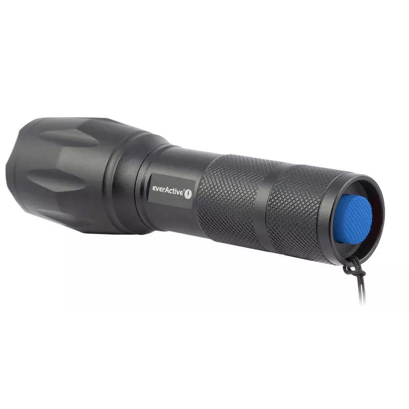 Taskulamp everActive FL600 — 600 lm, 10 W, alumiiniumkorpus, IPX4, 130 mm, 3×AAA, punane