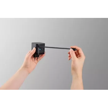 Toiteadapter 1XUSB-A/1XUSB-C/MUST 7806522 Intenso