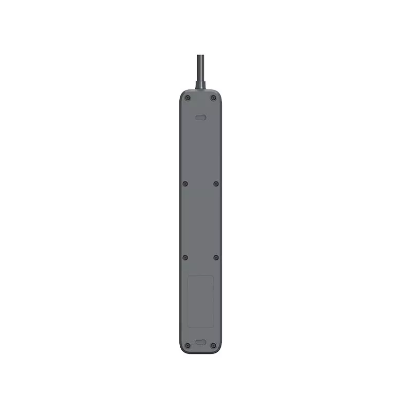 Pistikupesade jaotur TRACER TRALIS47026 1,5 m kaabli, 4 USB-pordi ja PD 18W-ga