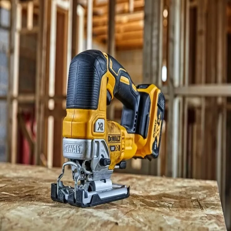 DeWALT DCS334P2-QW elektriline tikksaag 3200 spm 2,1 kg