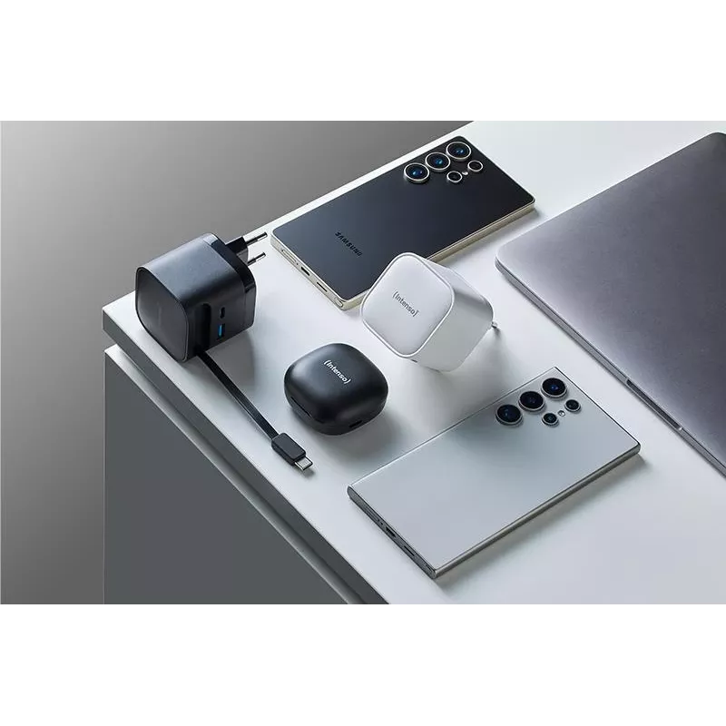 Toiteadapter 1XUSB-A/1XUSB-C/MUST 7806522 Intenso